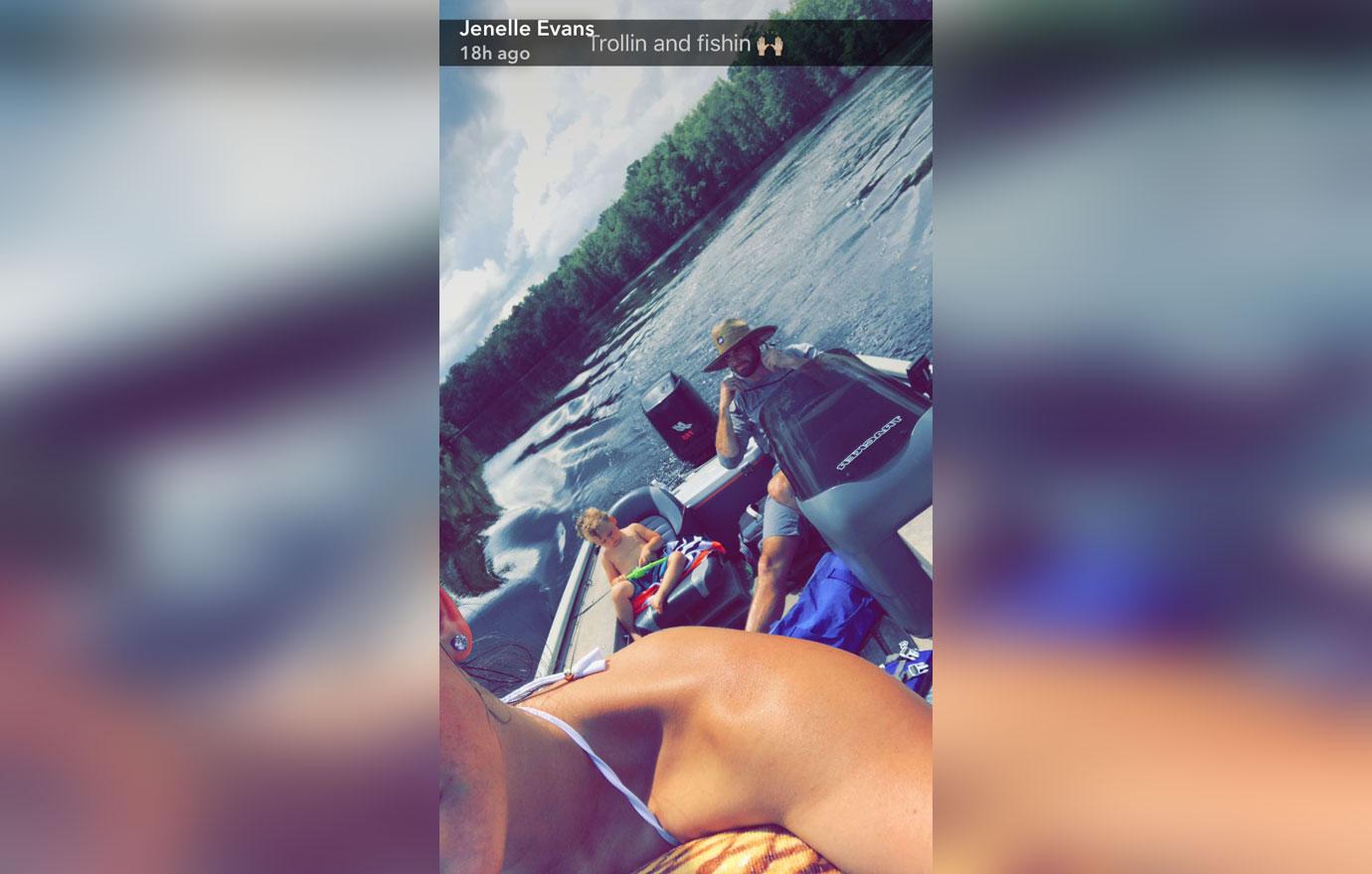 Jenelle Evans No Life Jacket Son Ex Nathan Griffith 04