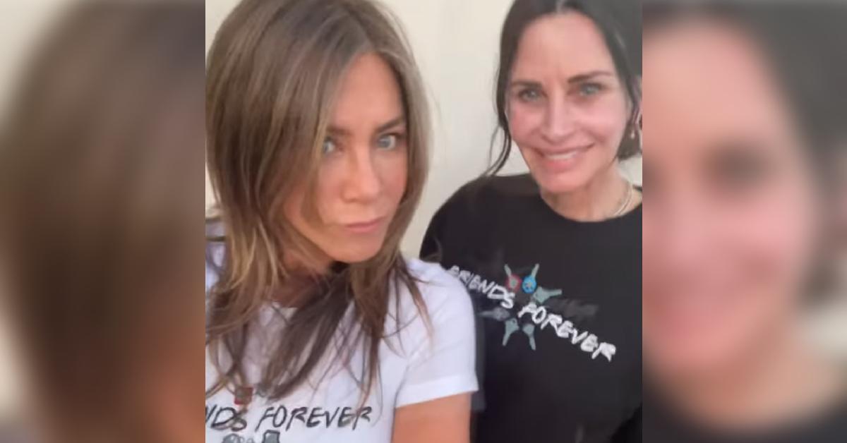 Courteney Cox, Jennifer Aniston Reunite Over 'Friends' Merch