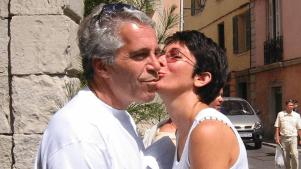 IImage of Jeffrey Epstein and Ghislaine Maxwell