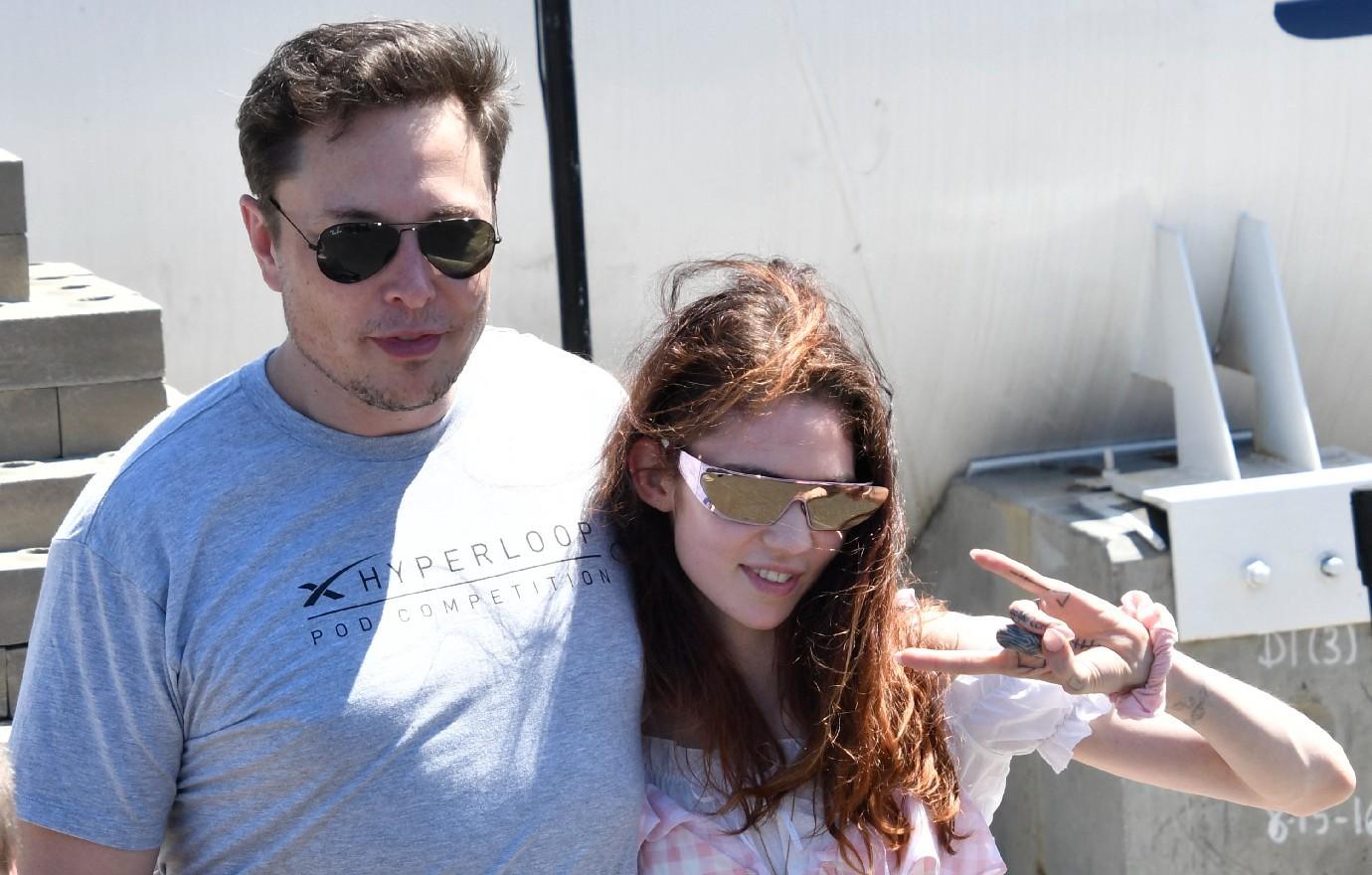 elon musk trans daughter vivian bashes serial adulterer not family man