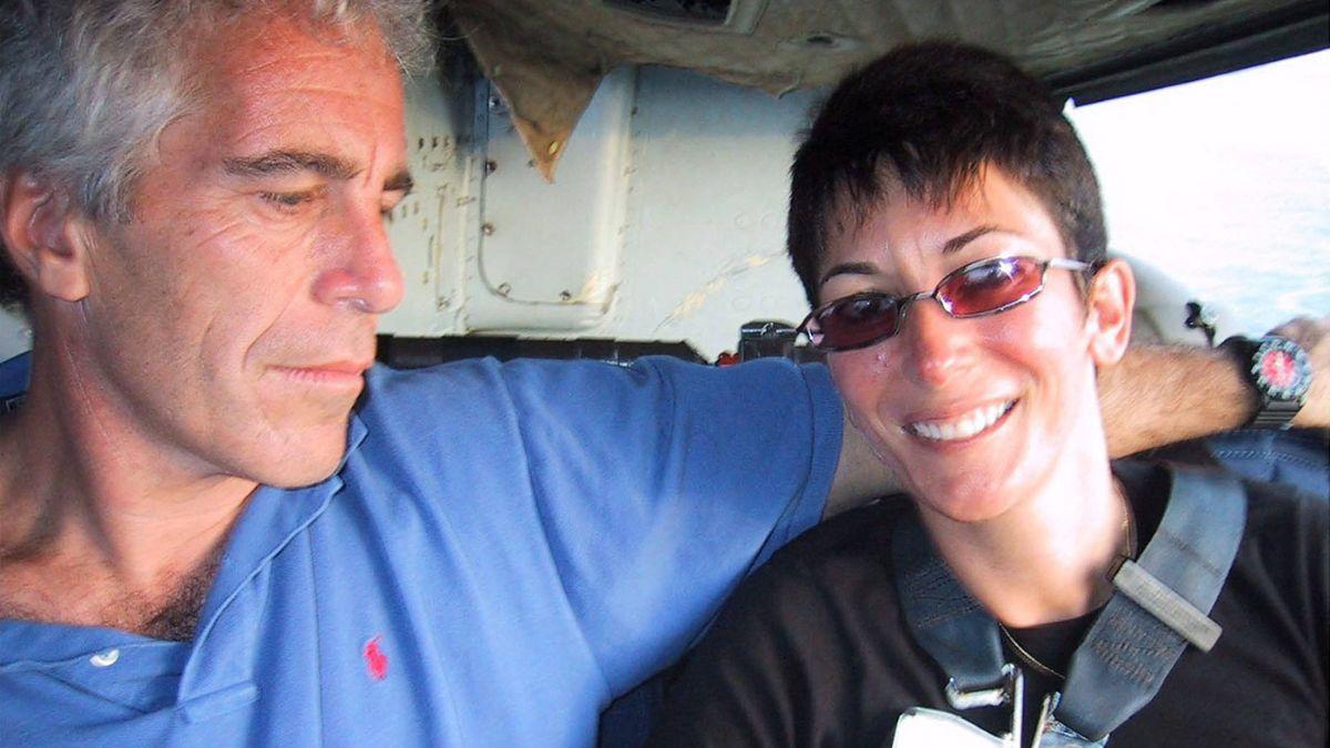 image of Jeffrey Epstein and ghislaine Maxwell 
