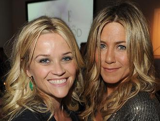 Reese witherspoon jennifer aniston oct18a.jpg