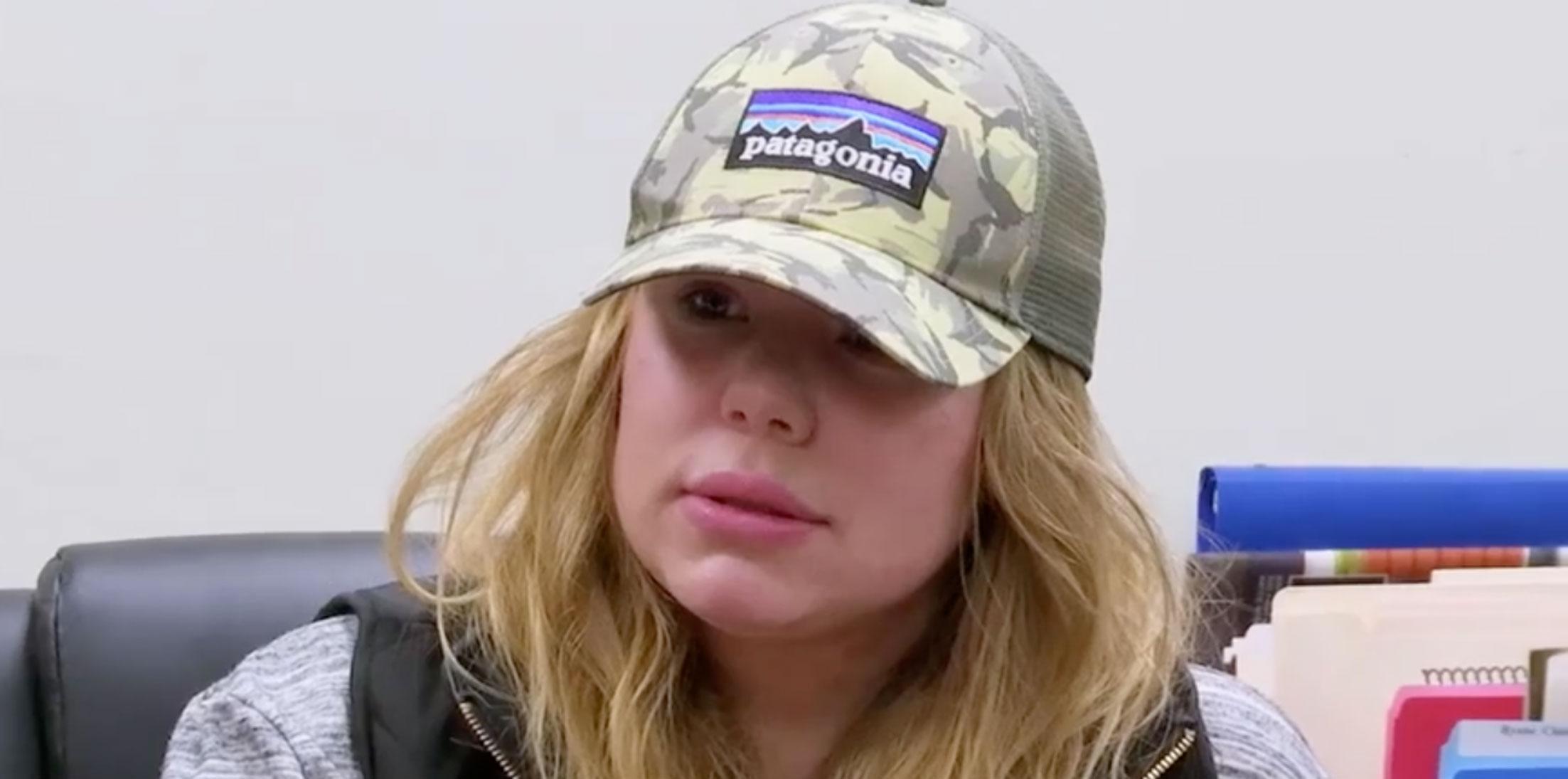 Kailyn Lowry Struggles To Balance Kids & College In This 'TM2' Clip