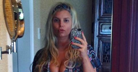 Jessica simpson baby weight wedding 1