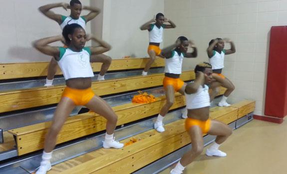 //alabama_all_male_cheerleading_prancing_elites_mobile_stack_