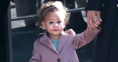 Luna chrissy teigen rockettes