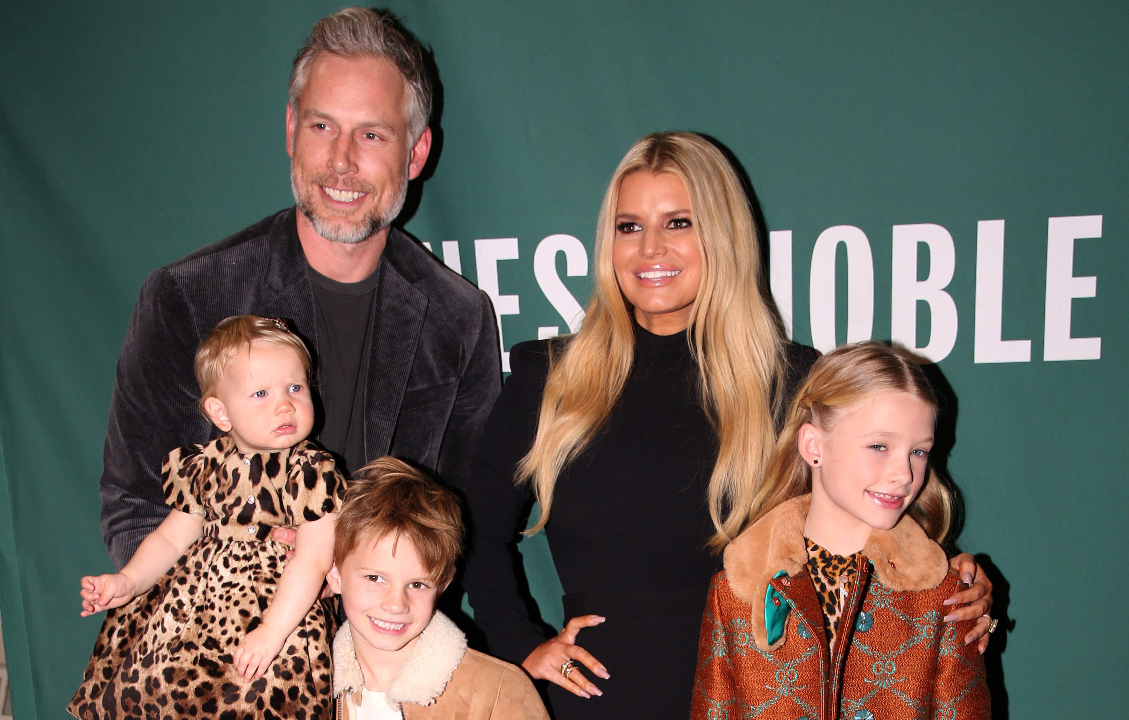 jessica simpson eric johnson hit breaking point