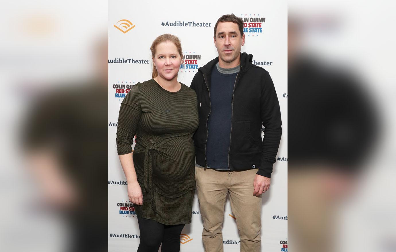 Amy-Schumer-Still-Pregnant