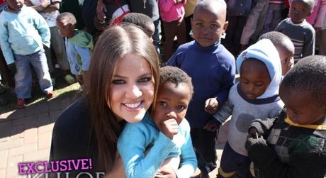 2009__07__gallery_main khloe kardashian kim kardashian africa feeding facility 07200933.jpg