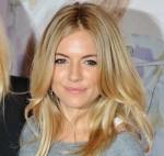 2011__06__Sienna_Miller_June8 150×142.jpg