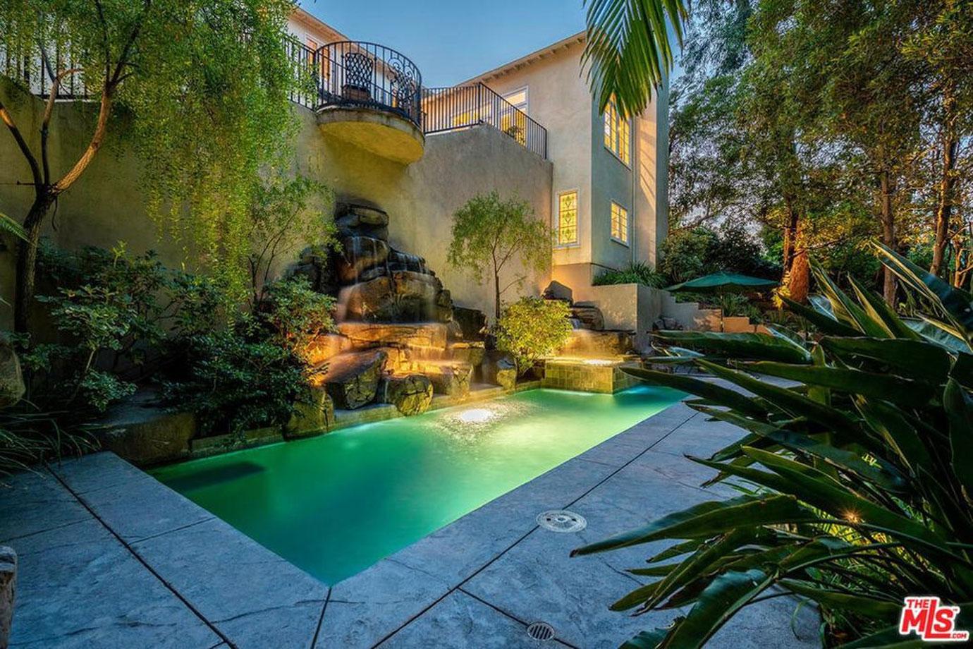 Blake Griffin Buys Home In Brentwood