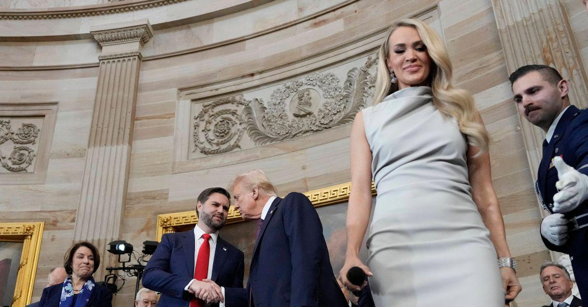 image of Some fans claimed Carrie Underwood has 'MAGA face.'