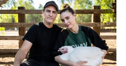 Photo of Joaquin Phoenix and Rooney Mara.