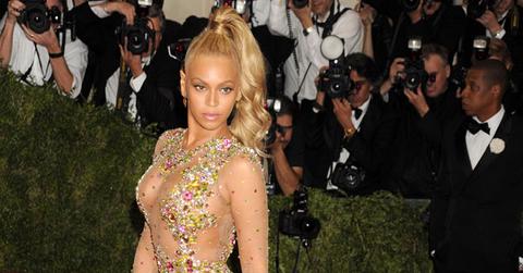 Naked beyonce arrives late met gala 2015