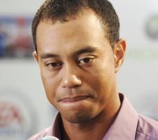 2009__12__tigerwoods6 225&#215;199.jpg