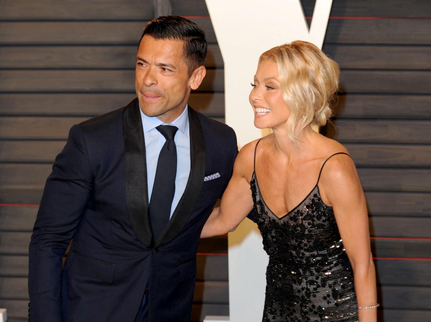 kelly ripa mark consuelos