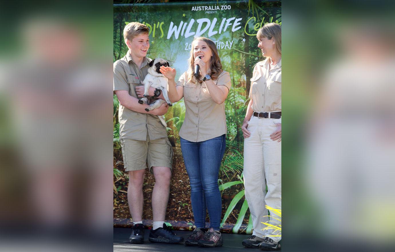 Bindi Irwin 20 Birthday Australia Zoo Pics 01