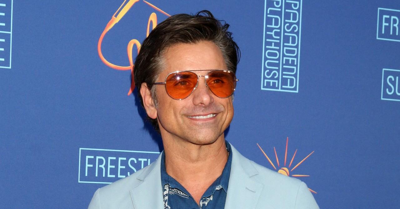 Photo of John Stamos. 