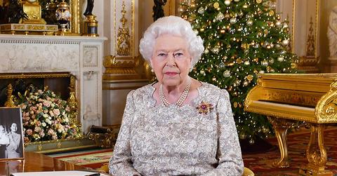 Queen Elizabeth post pic