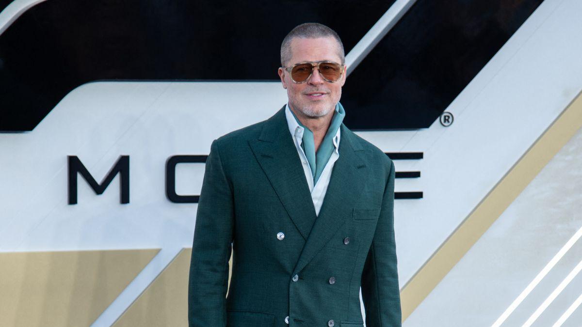 brad pitt plastic surgery rumors clues explained