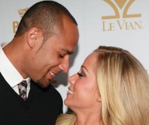 2011__07__Kendra_Wilkinson_July141 300×274.jpg