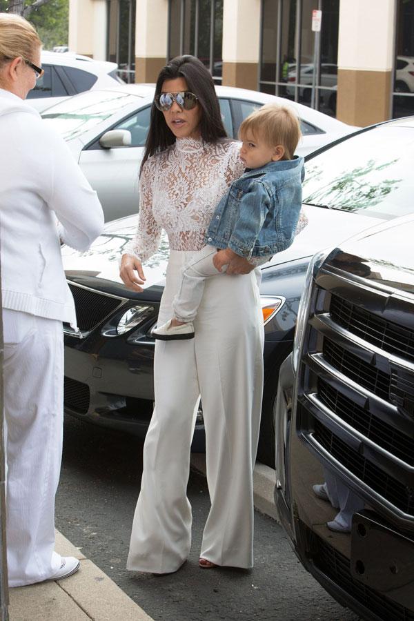 Kardashians easter