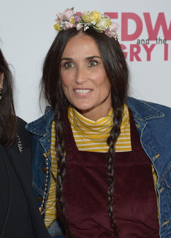 Demi moore ugly clothes hedwig opening night 04