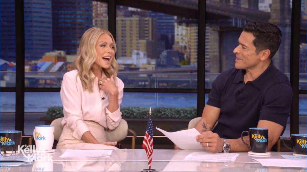 Image of Kelly Ripa said Mark Consuelos' Broadway show 'Fallen Angels' is 'really funny.'