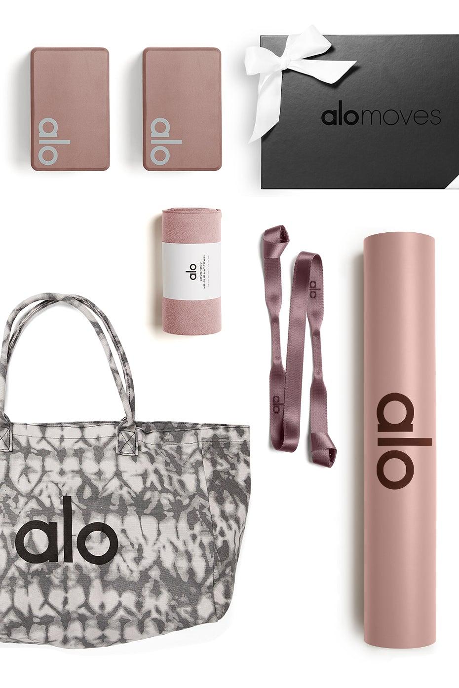 alo yoga set