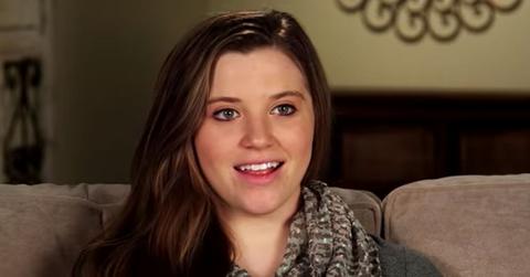 //Joy Anna Duggar New Hair PP