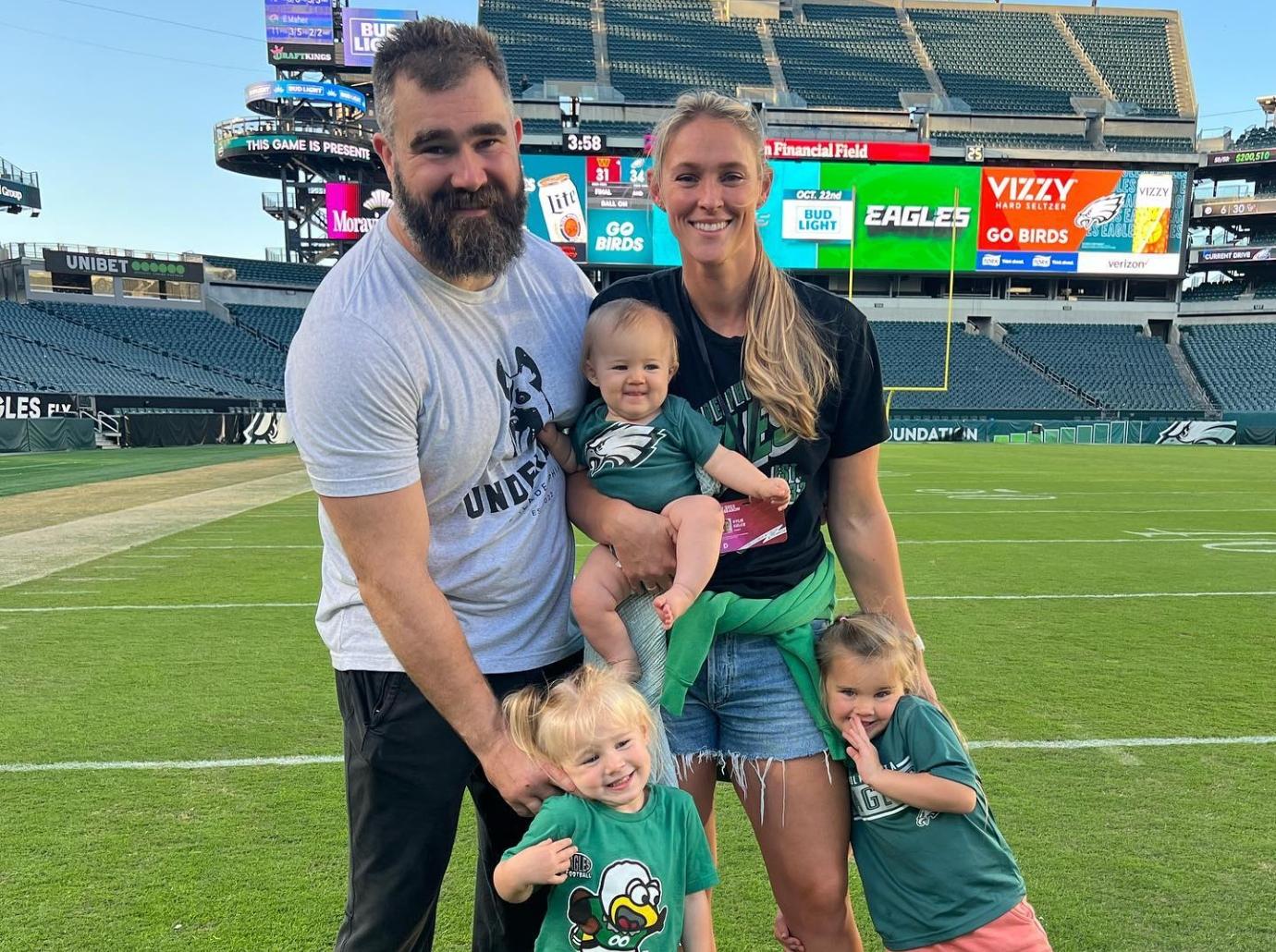 kylie kelce pregnant jason baby daughters reactions photos