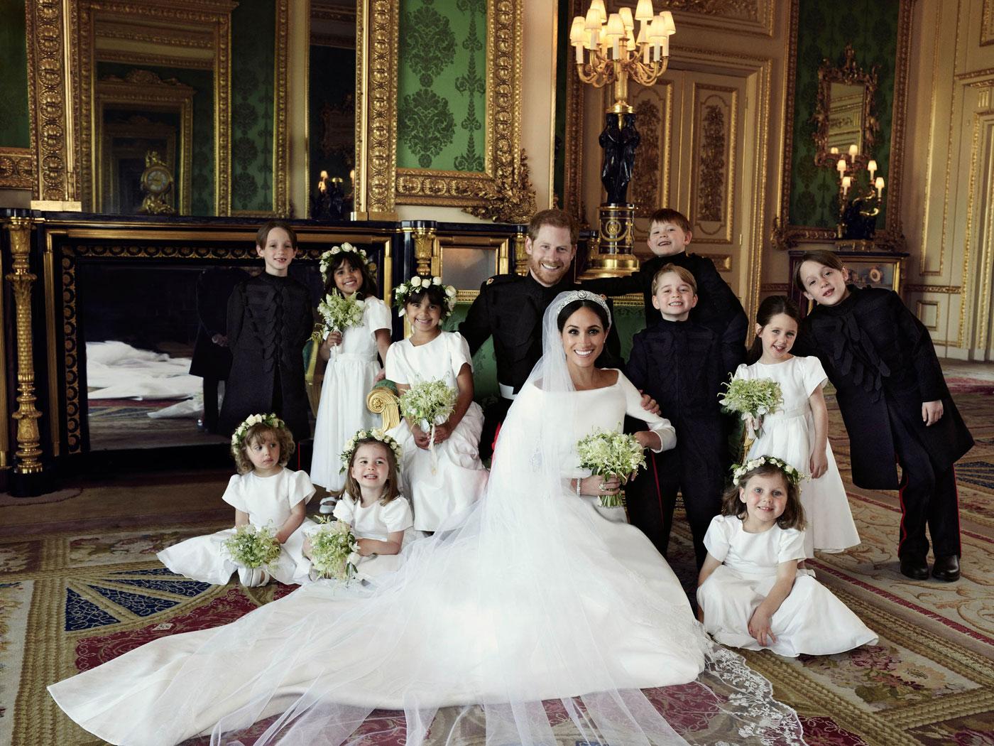 Meghan Markle Prince Harry Wedding Portraits Pics 01