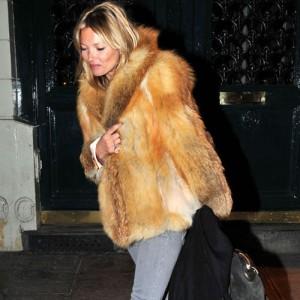 2011__01__kate_moss_jan17_632 300&#215;300.jpg