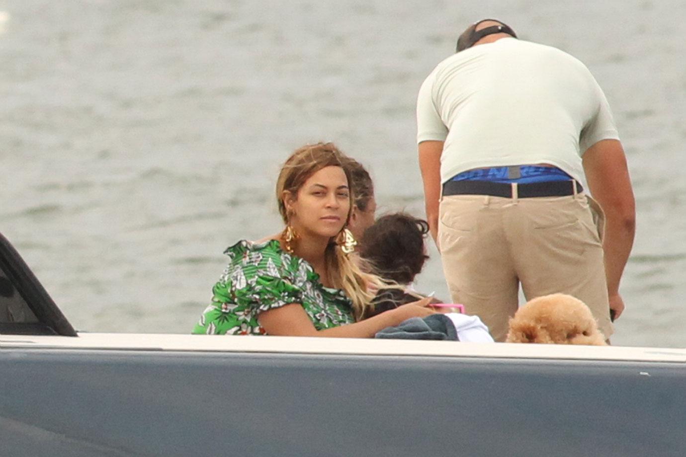 Beyonce hamptons yacht