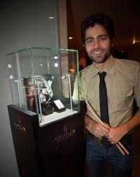 2010__11__AdrienGreenier 199×300.jpg