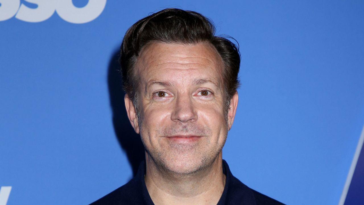 is jason sudeikis single relationship status