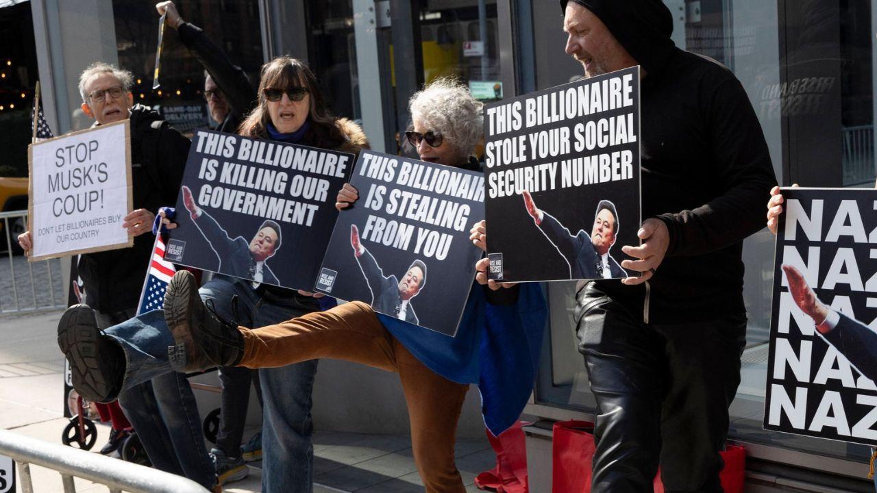 Image of protesters against Elon Musk