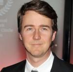 2011__08__edward norton aug1 150&#215;148.jpg