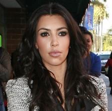 2010__01__kim_kardashian_jan22newsnea 225×222.jpg