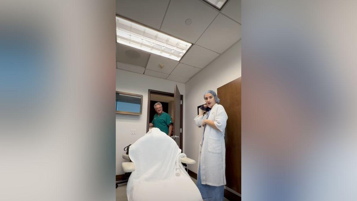 Image of Kyle Richards filmed Sophia Umansky from the doctor's office.