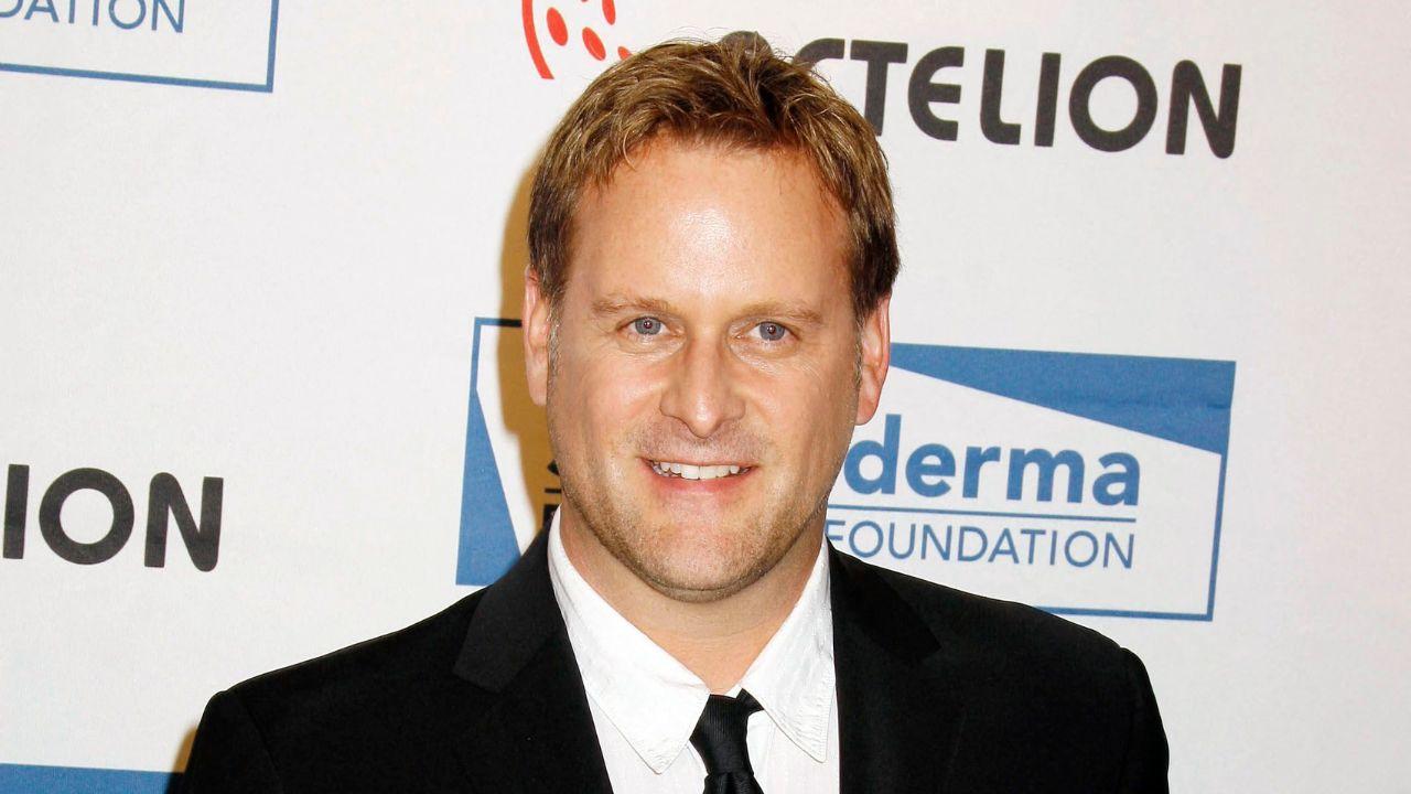 Image of Dave Coulier and the ‘Full House’ cast danced together backstage at Nostalgia Con in Orlando.