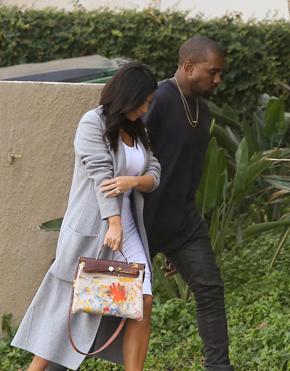 INF &#8211; Kim Kardashian sports North West&#8217;s hand painted Hermes bag