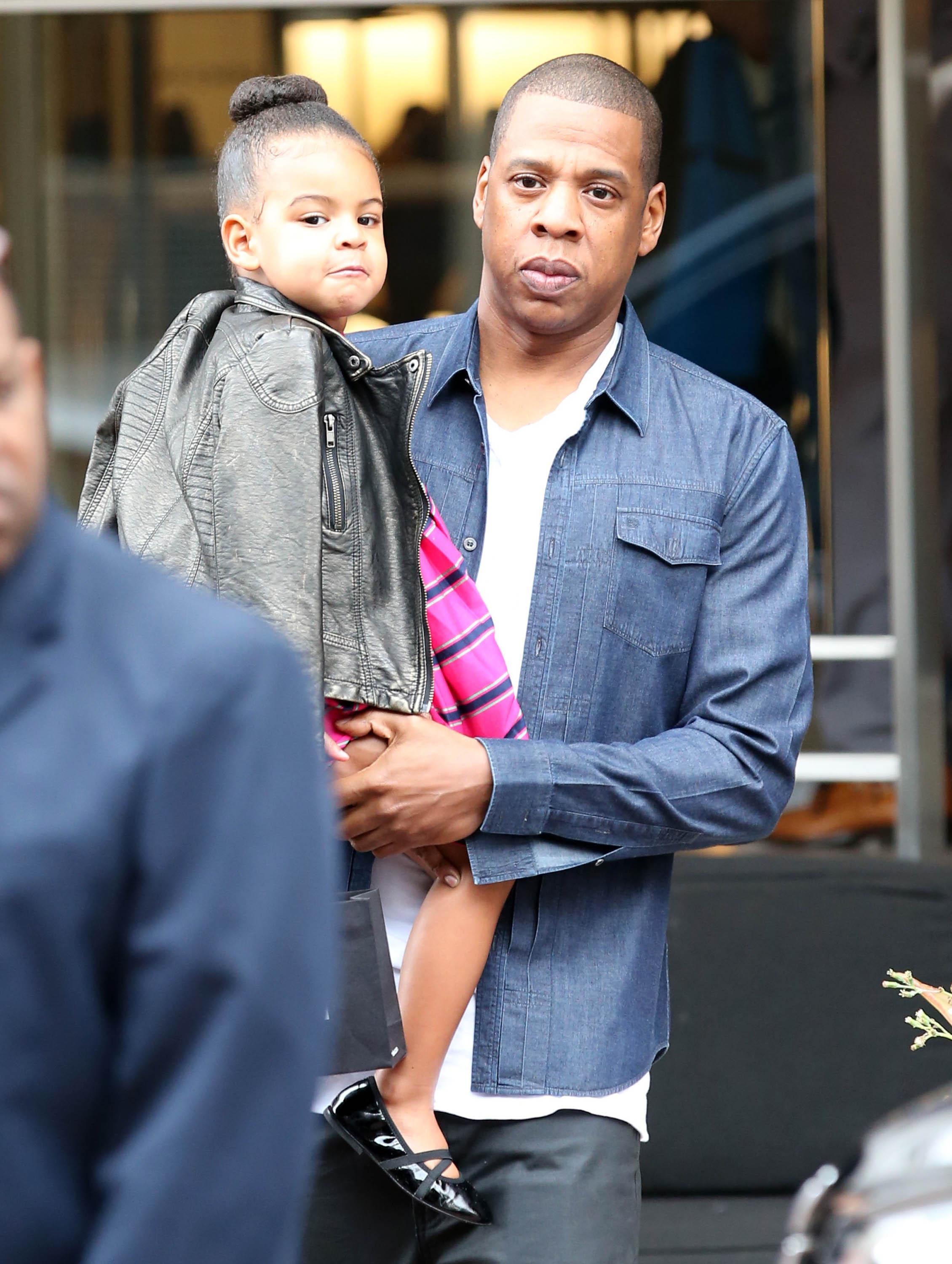 Jay Z &#038; Beyonce Take Blue Ivy Shopping In Beverly Hills