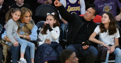 jennifer lopez alex rodriguez kids lakers game pics pp