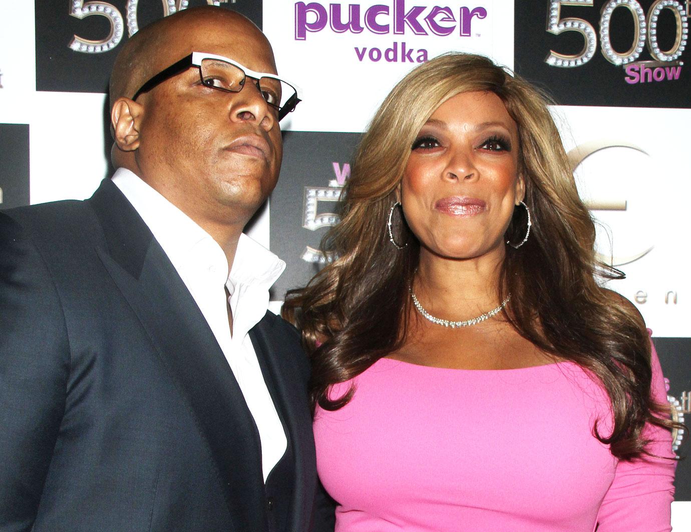 kevin hunter touts own business ex wendy williams living off her money