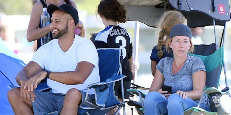 Pics Kendra Wilkinson Reunites With Estranged Husband Hank Baskett