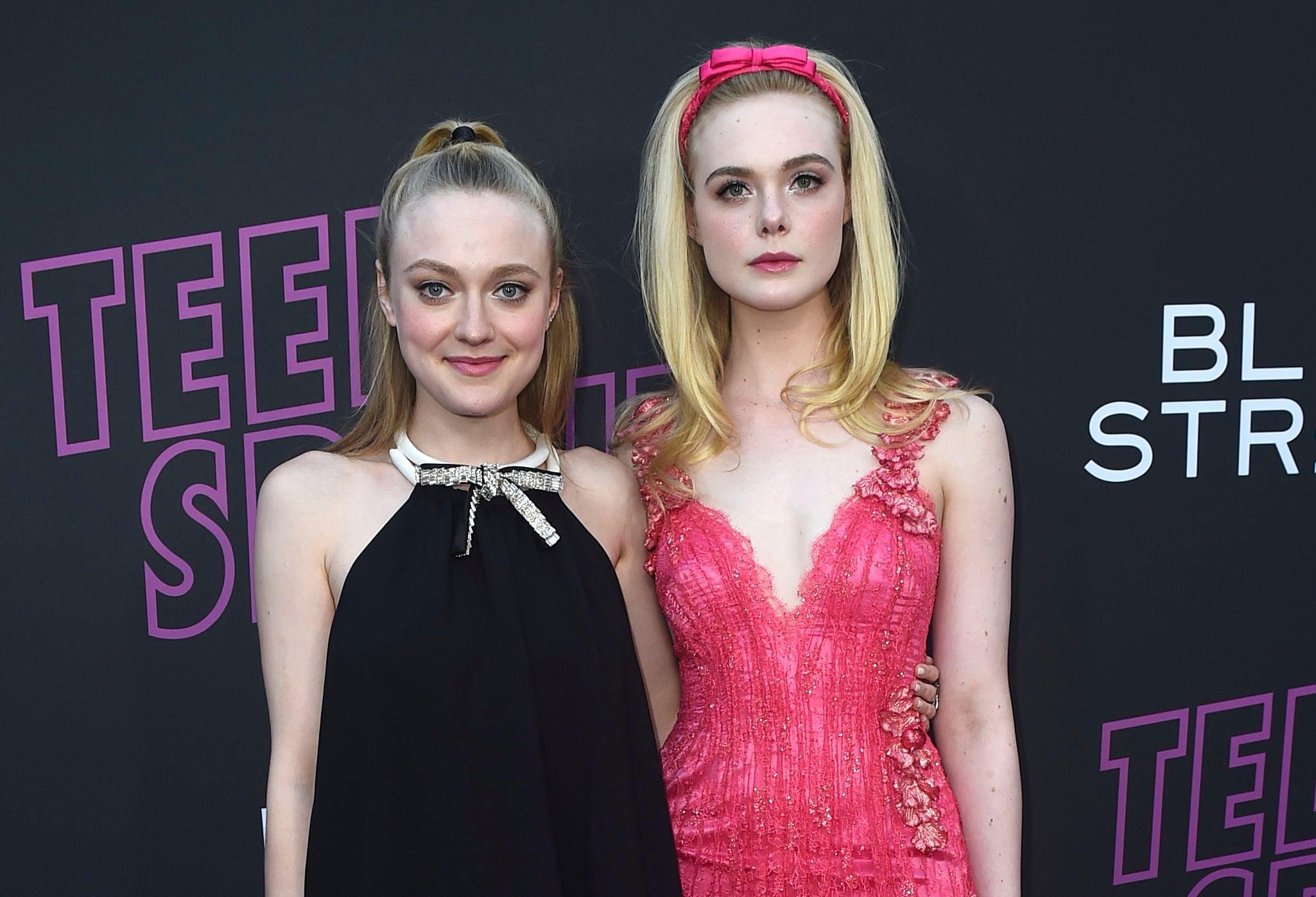 Little Elle Fanning Porn - Dakota Fanning Shares Nearly Nude Pic Taken by Sister Elle