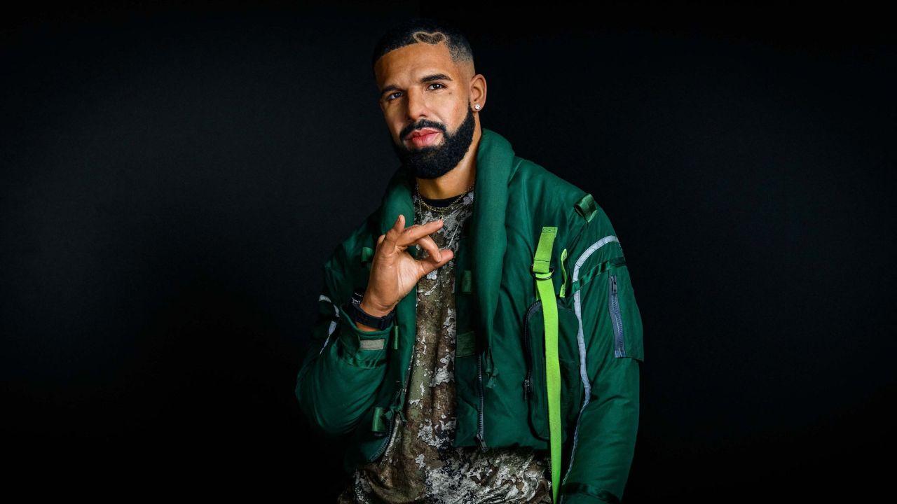 Image of Drake once called Keshia Chanté his 'first girlfriend' at OVO Fest.