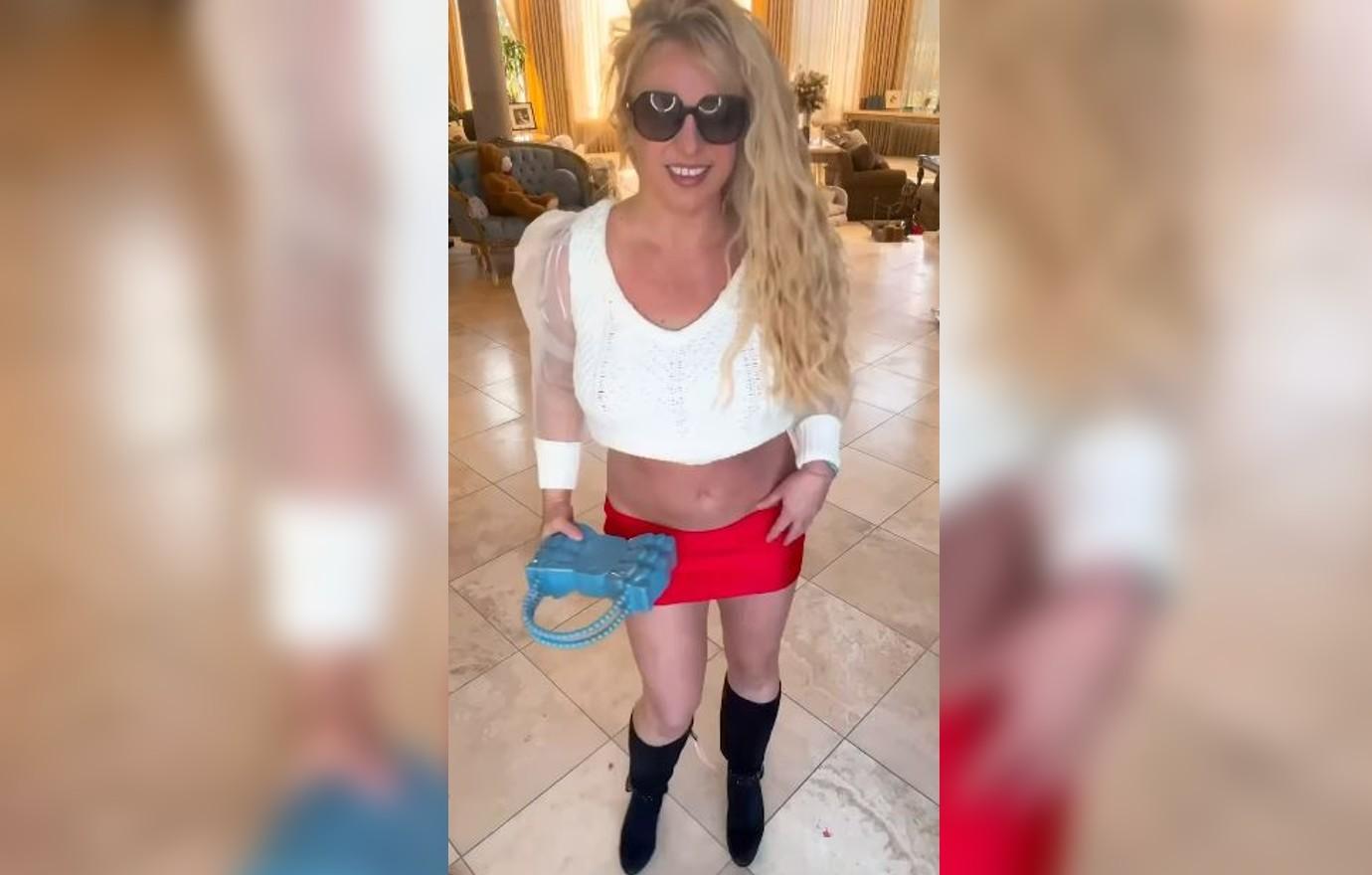 britney spears feels tiny weak intermittent fasting diet