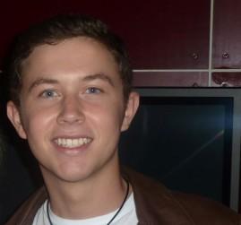 2011__06__Scotty_McCreery_Idol_June3 269×300.jpg